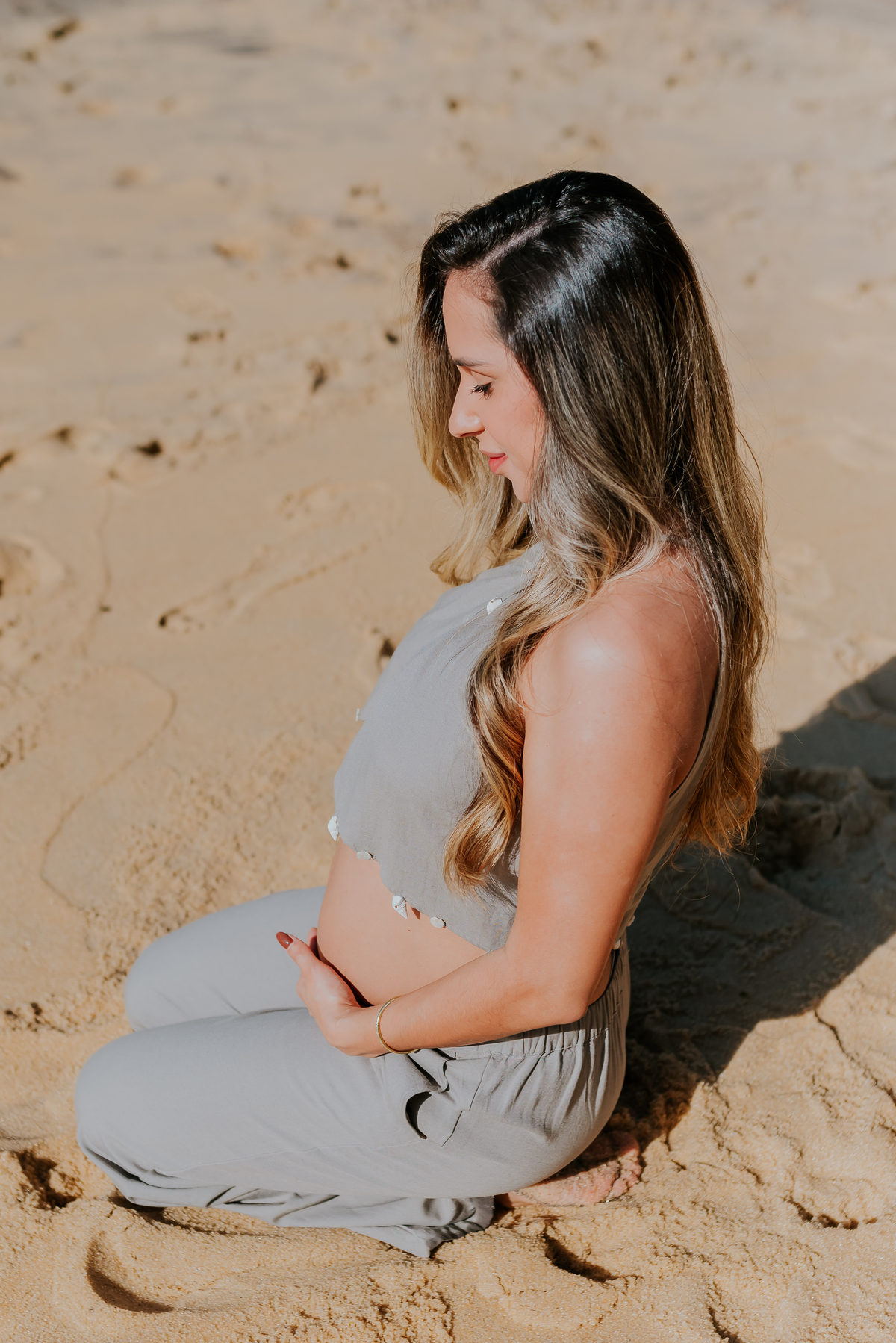 fotografia ensaio externo gestante fotografa familia rio e Janeiro praia vermelha urca a espera do Benicio bruna Guerson 