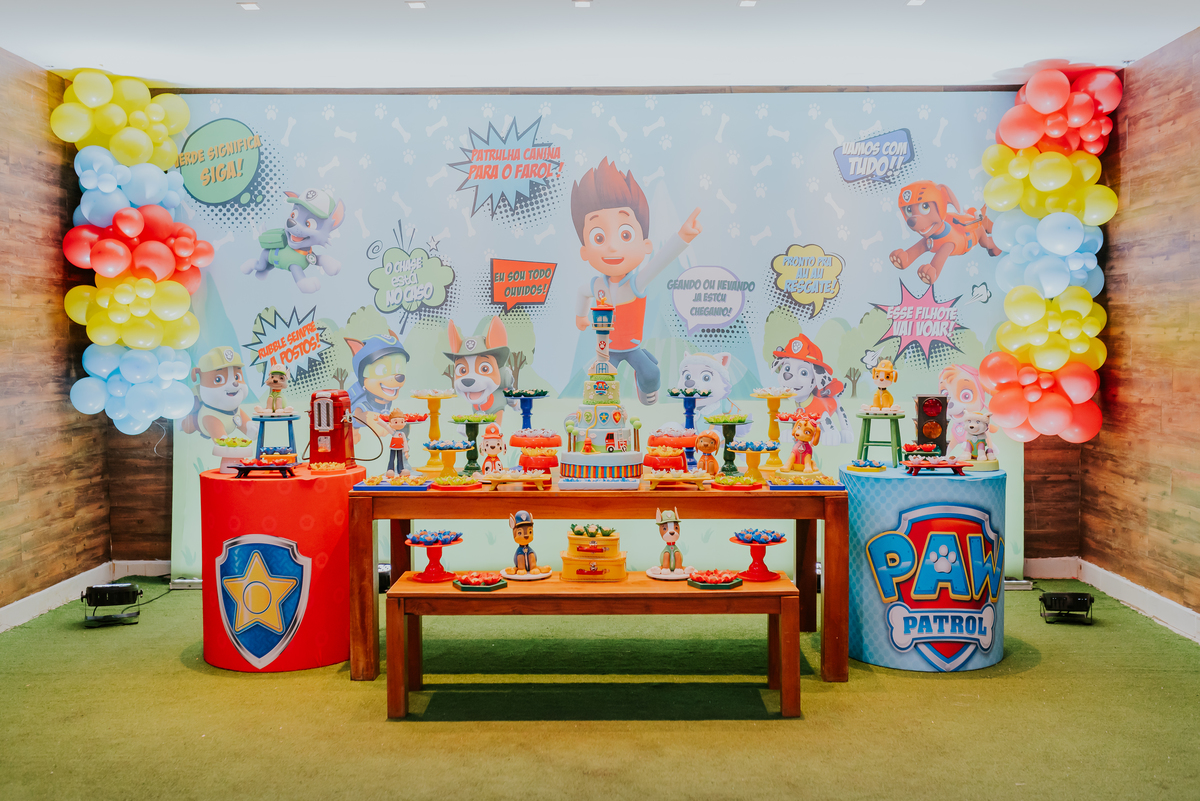 fotografia festa infantil folia encantada Rio de Janeiro barra da Tijuca fotografa de familia 3 irmaos