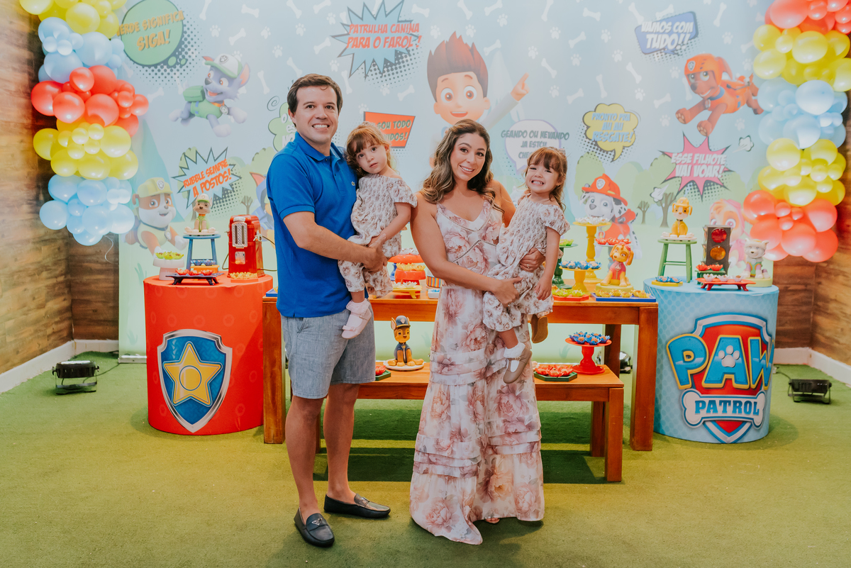 fotografia festa infantil folia encantada Rio de Janeiro barra da Tijuca fotografa de familia 3 irmaos