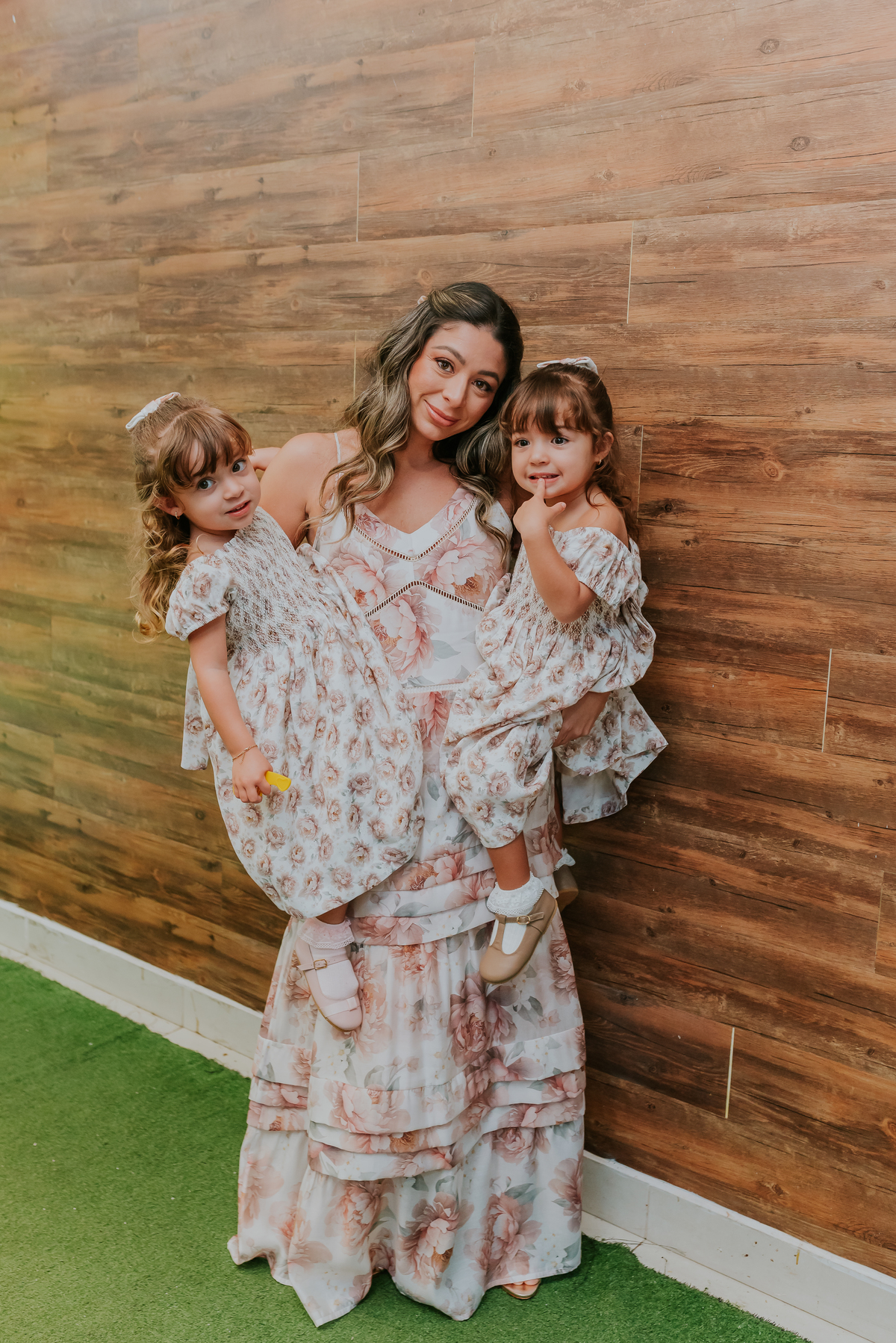 fotografia festa infantil folia encantada Rio de Janeiro barra da Tijuca fotografa de familia 3 irmaos