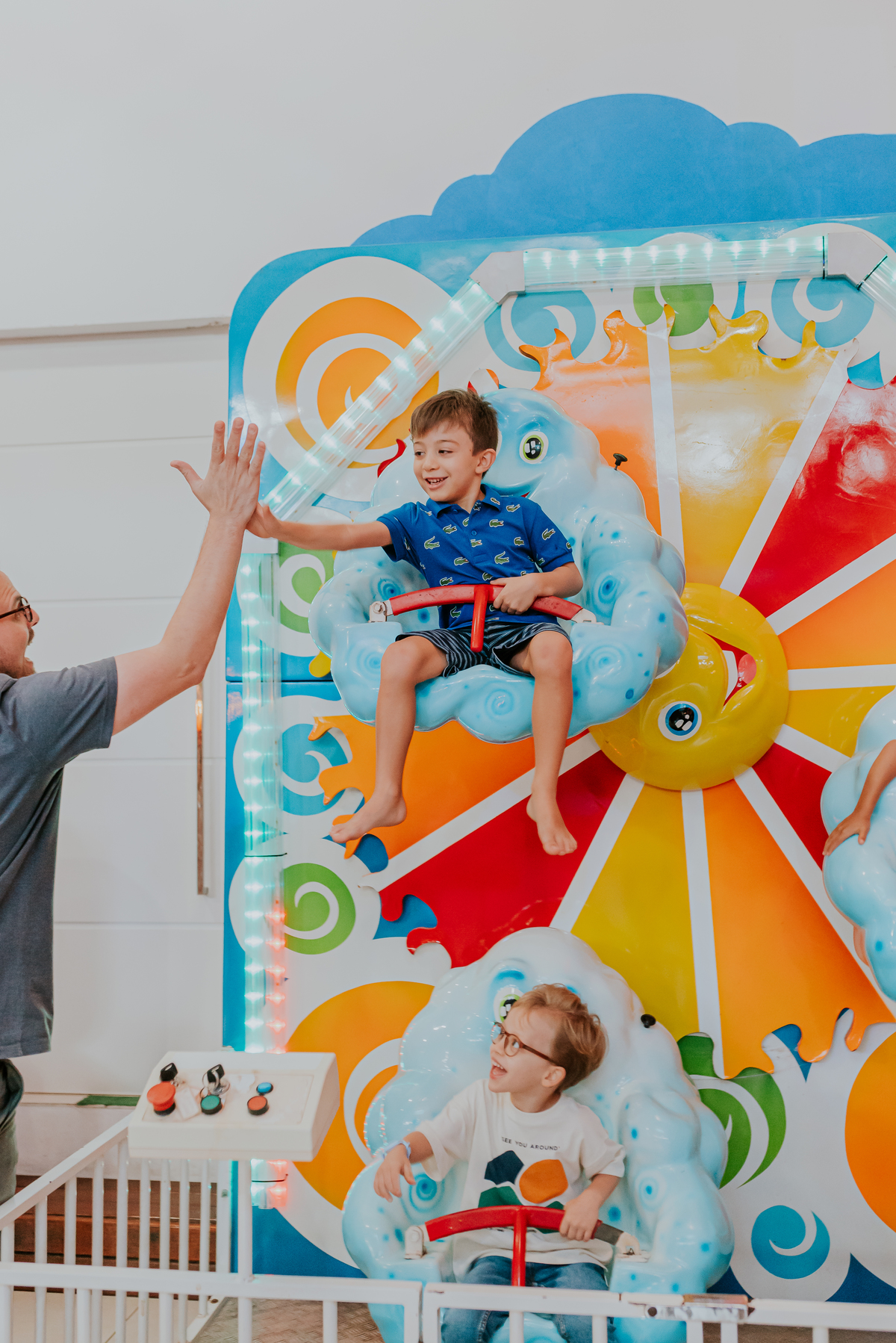 fotografia festa infantil folia encantada Rio de Janeiro barra da Tijuca fotografa de familia 3 irmaos