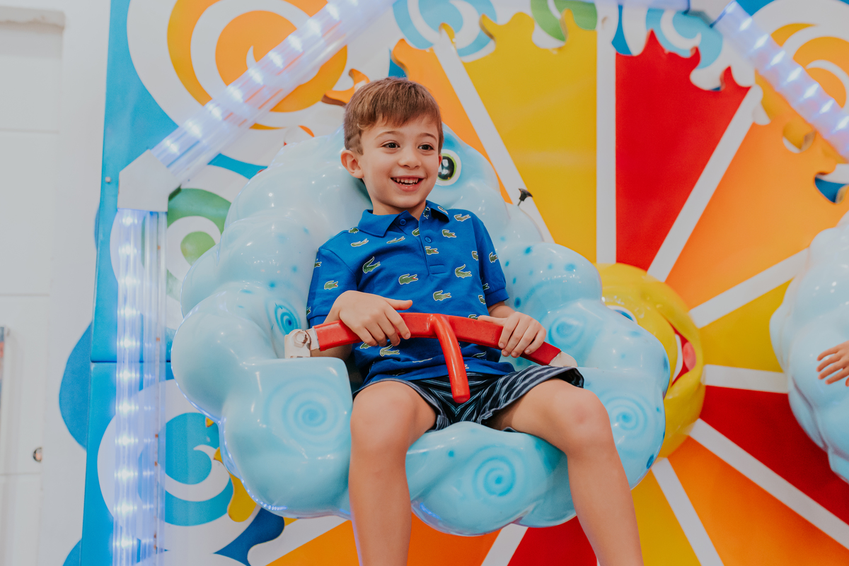 fotografia festa infantil folia encantada Rio de Janeiro barra da Tijuca fotografa de familia 3 irmaos