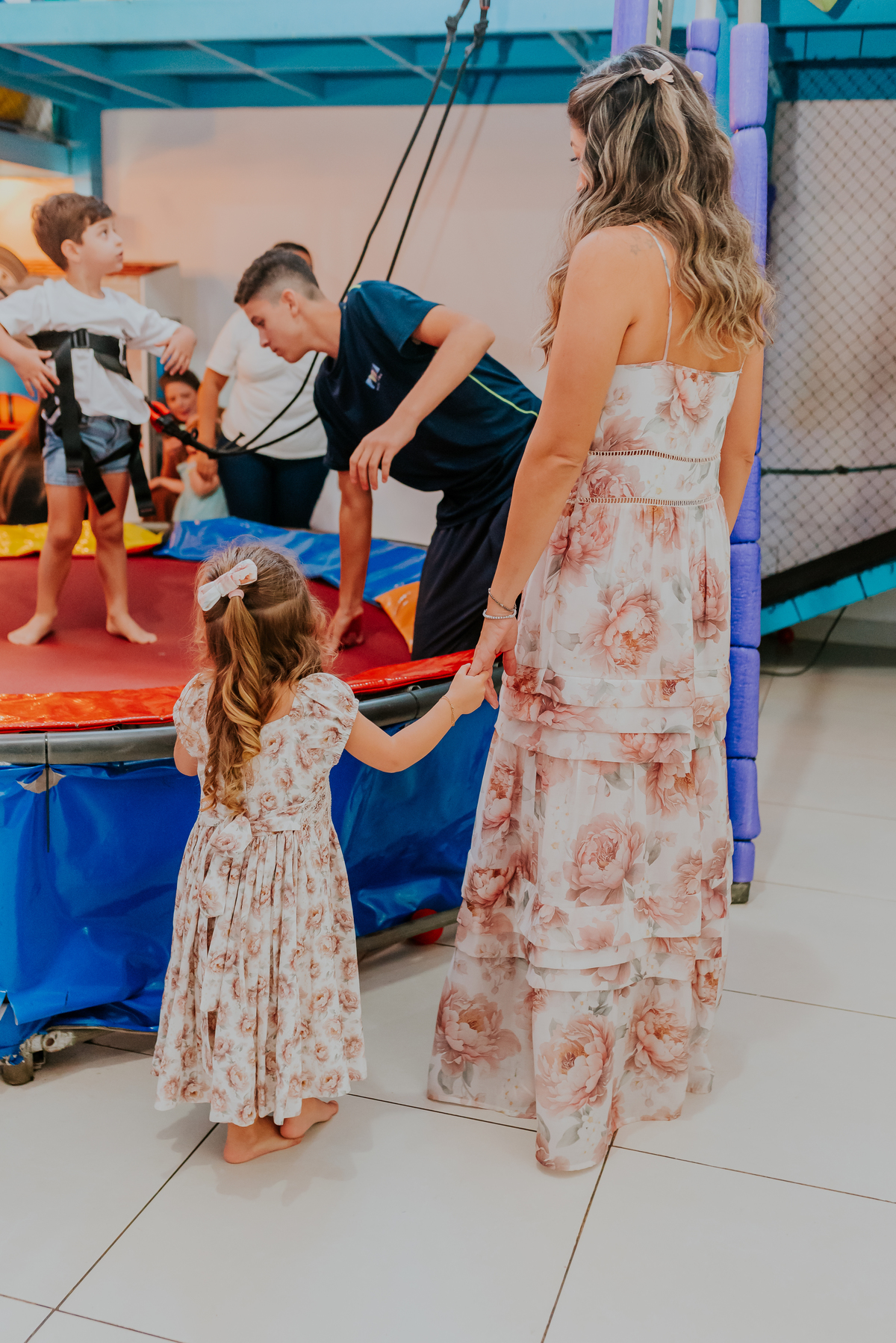 fotografia festa infantil folia encantada Rio de Janeiro barra da Tijuca fotografa de familia 3 irmaos