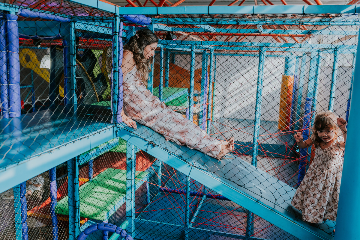 fotografia festa infantil folia encantada Rio de Janeiro barra da Tijuca fotografa de familia 3 irmaos