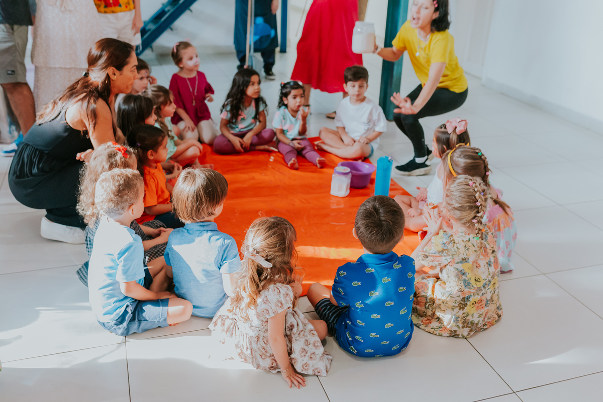 fotografia festa infantil folia encantada Rio de Janeiro barra da Tijuca fotografa de familia 3 irmaos