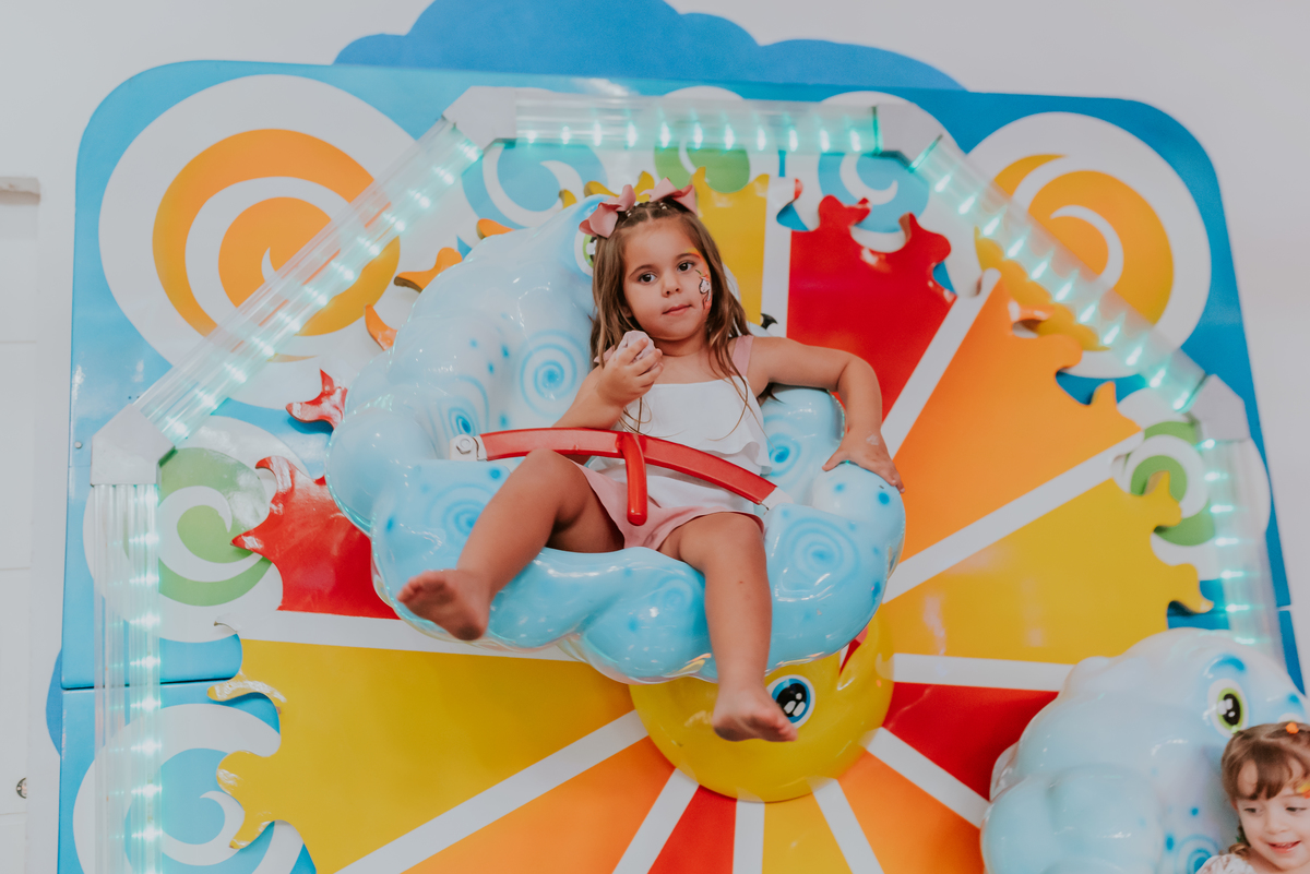 fotografia festa infantil folia encantada Rio de Janeiro barra da Tijuca fotografa de familia 3 irmaos