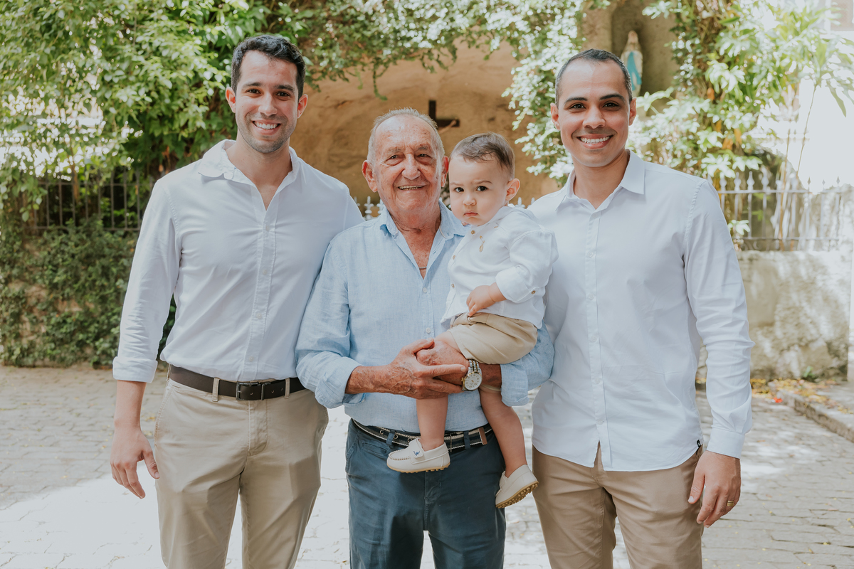 fotografia batizado batismo Arthur fotografa familia Rio de Janeiro Tijuca Basílica Santuário de São Sebastião (Igreja dos Capuchinhos) 