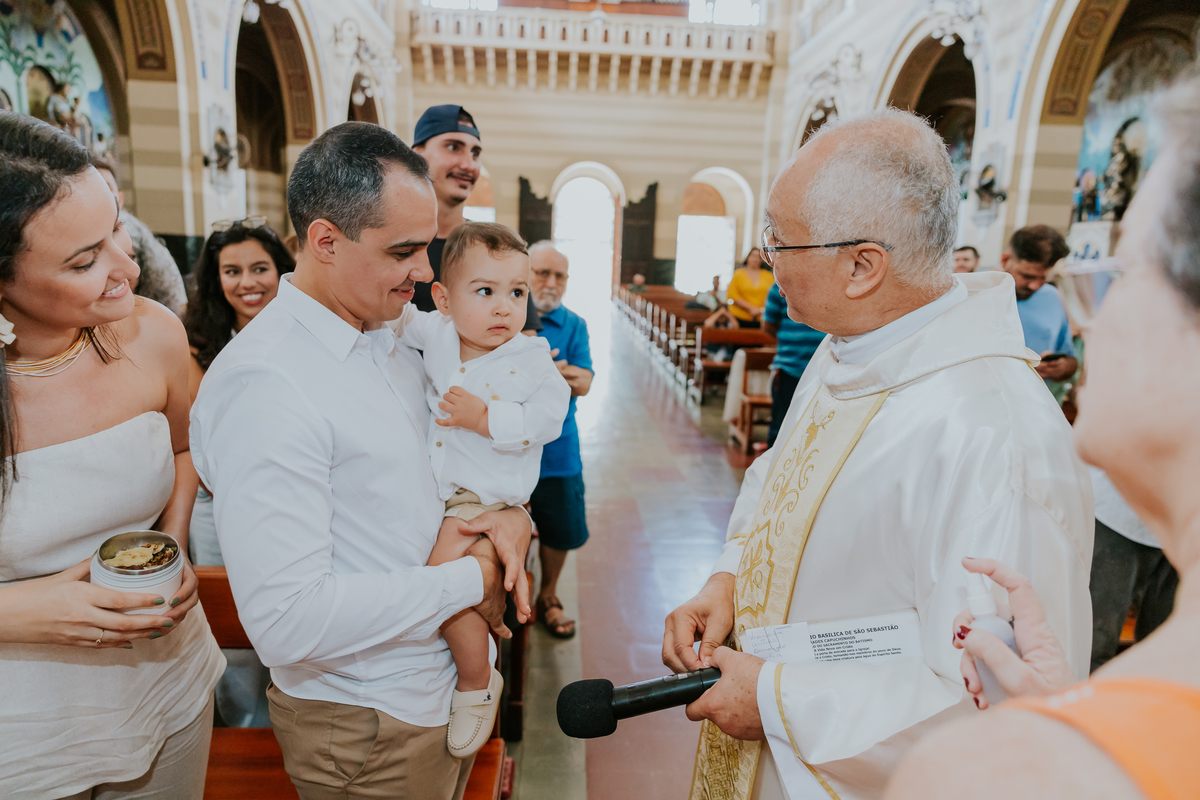 fotografia batizado batismo Arthur fotografa familia Rio de Janeiro Tijuca Basílica Santuário de São Sebastião (Igreja dos Capuchinhos) 