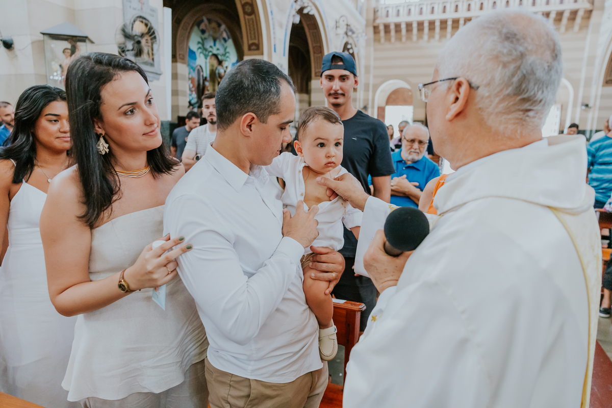 fotografia batizado batismo Arthur fotografa familia Rio de Janeiro Tijuca Basílica Santuário de São Sebastião (Igreja dos Capuchinhos) 