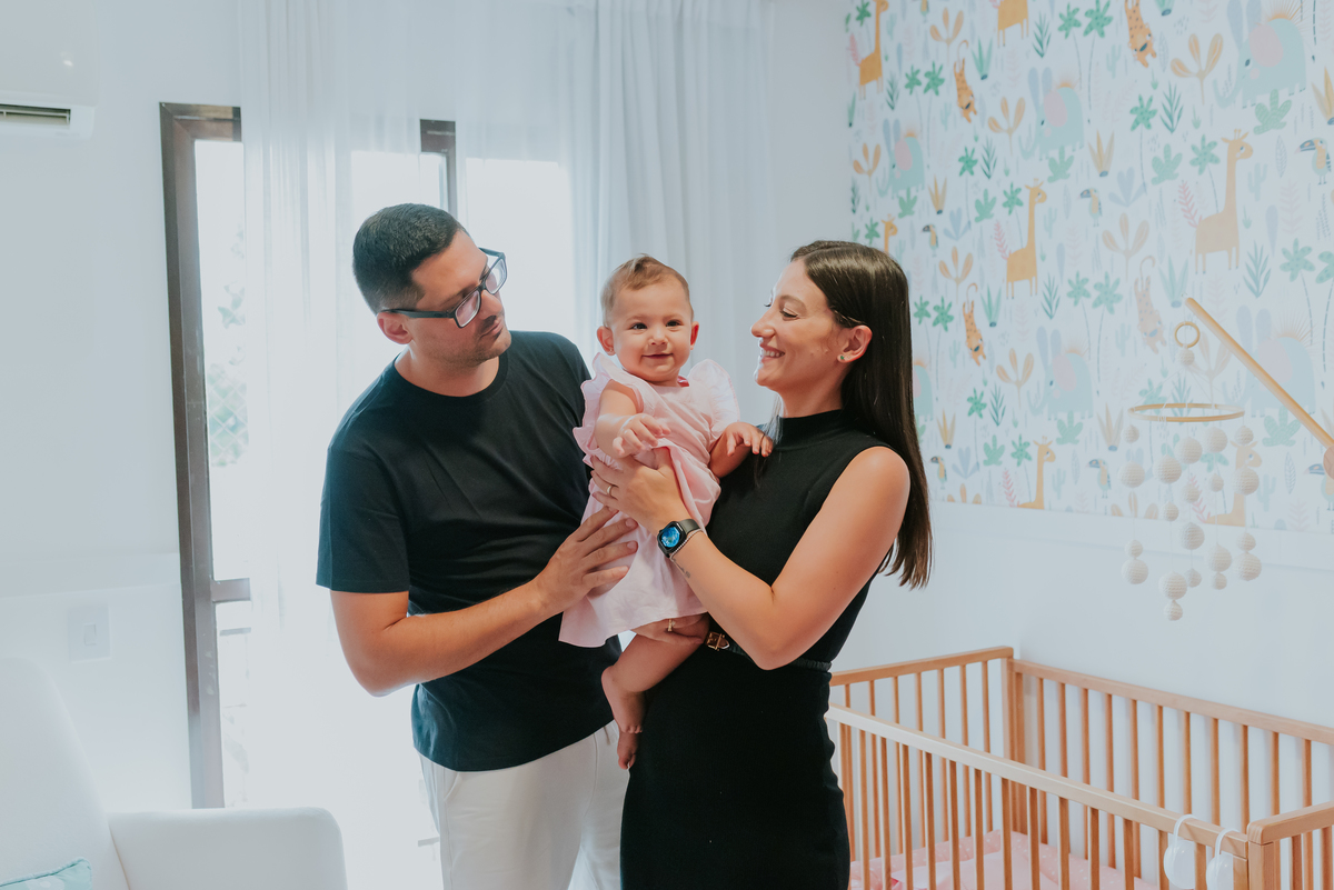 fotografa familia ensaio em casa acompanhamento trimestral bebe Cecilia fotografia Rio de Janeiro 