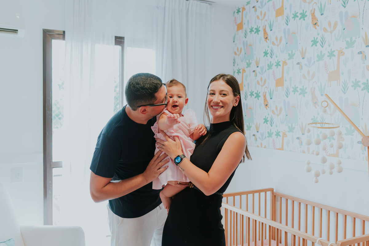 fotografa familia ensaio em casa acompanhamento trimestral bebe Cecilia fotografia Rio de Janeiro 