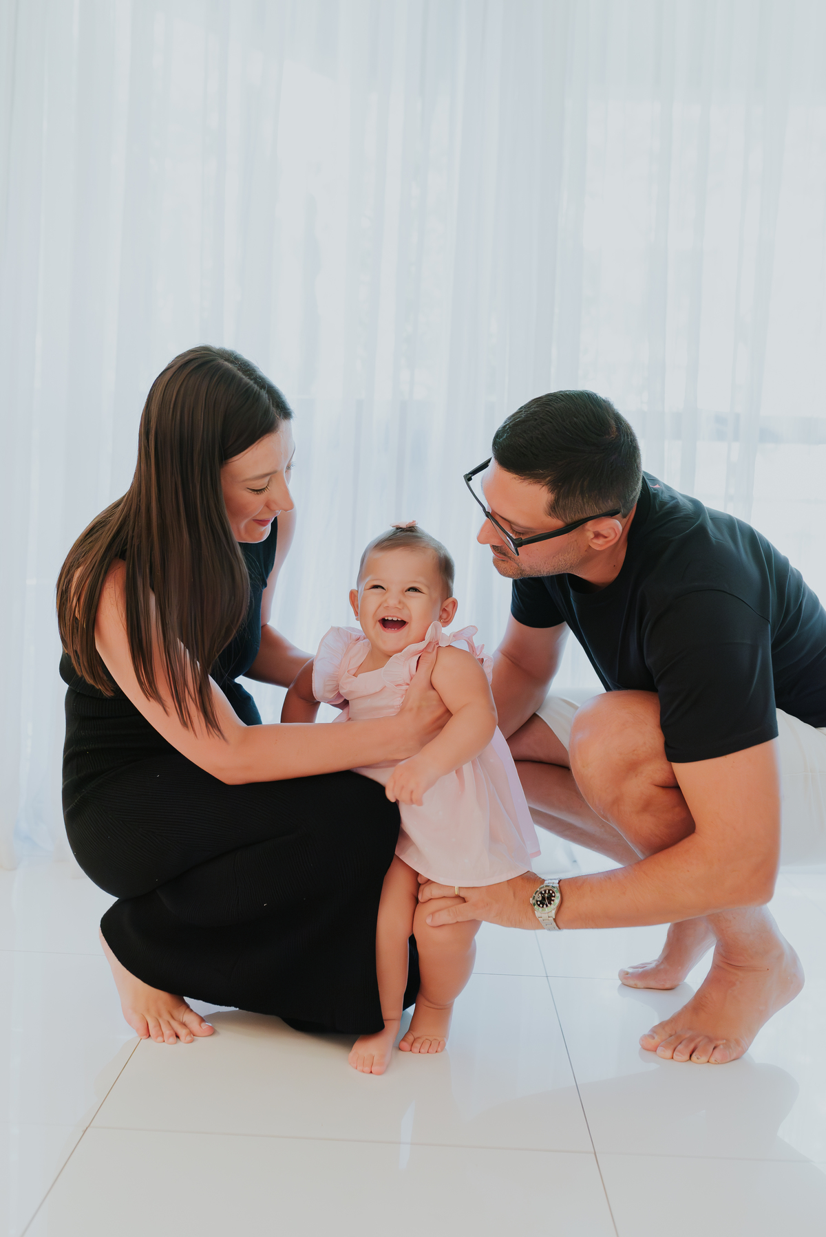 fotografa familia ensaio em casa acompanhamento trimestral bebe Cecilia fotografia Rio de Janeiro 