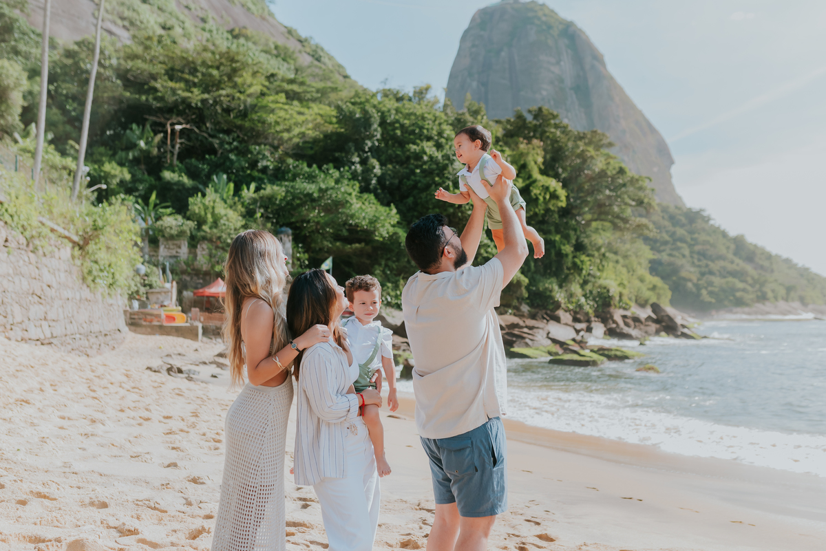 fotografa bruna Guerson ensaio externo familia praia vermelha Rio de Janeiro fotografia urca 