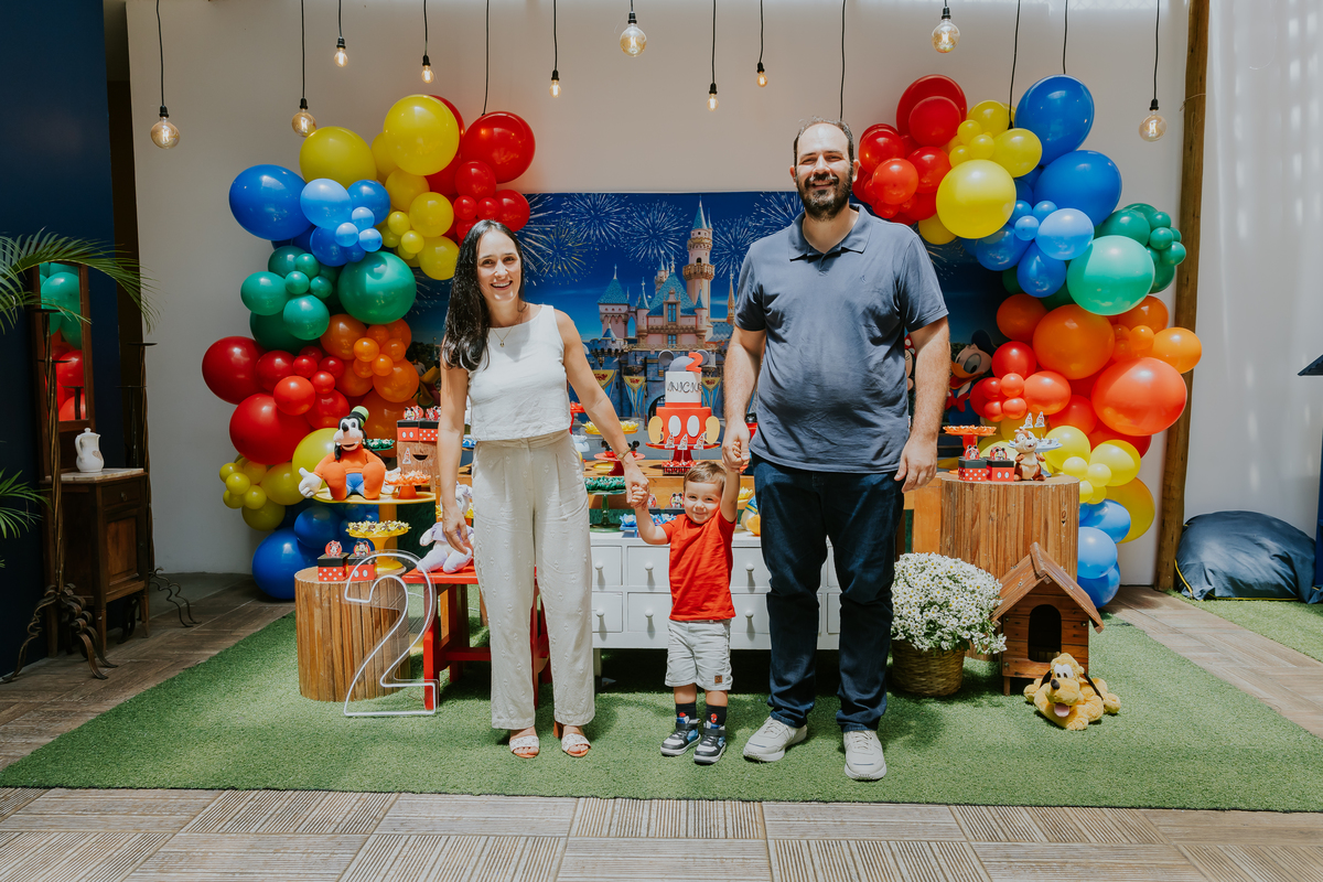 fotografia festa infantil fotografa de familia casa de festas quintal aventura Botafogo Rio de Janeiro 2 anos Vinicius tema Mickey 