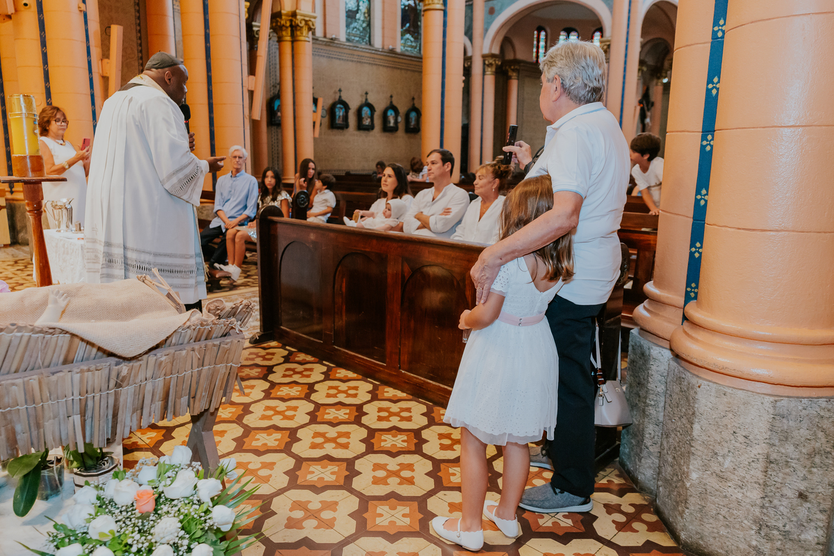 fotografia batizado batismo Olivia rio de Janeiro igreja nossa senhora da paz fotografa familia n