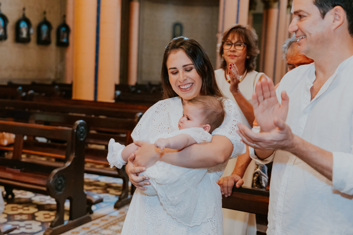 fotografia batizado batismo Olivia rio de Janeiro igreja nossa senhora da paz fotografa familia n