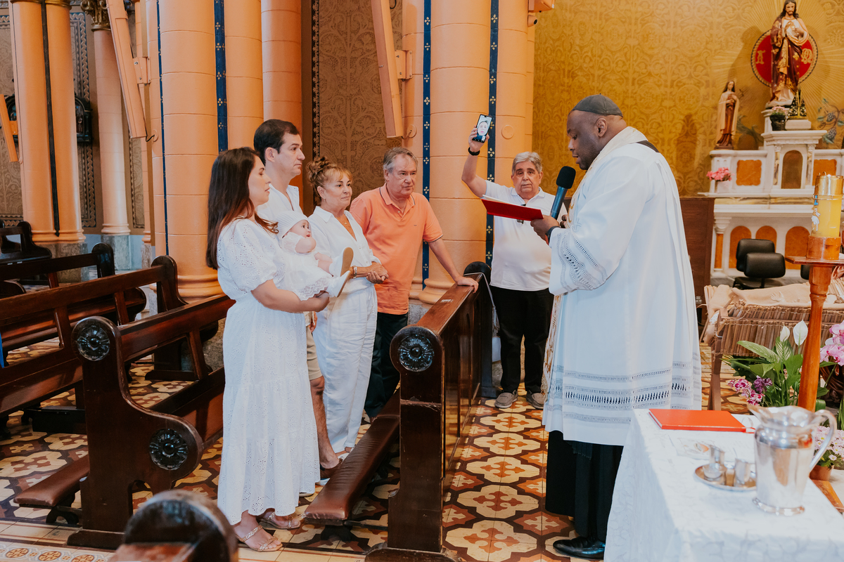 fotografia batizado batismo Olivia rio de Janeiro igreja nossa senhora da paz fotografa familia n