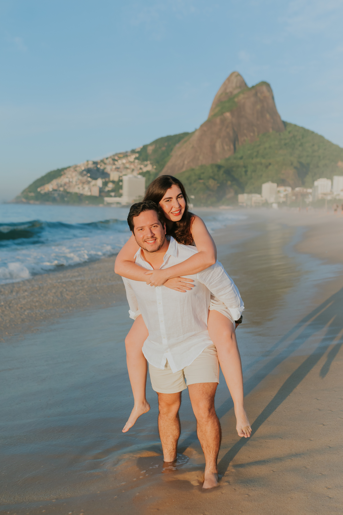 xfotografia ensaio casal praia Leblon Ipanema Rio de Janeiro amanhecer fotografa rj sessão externa 