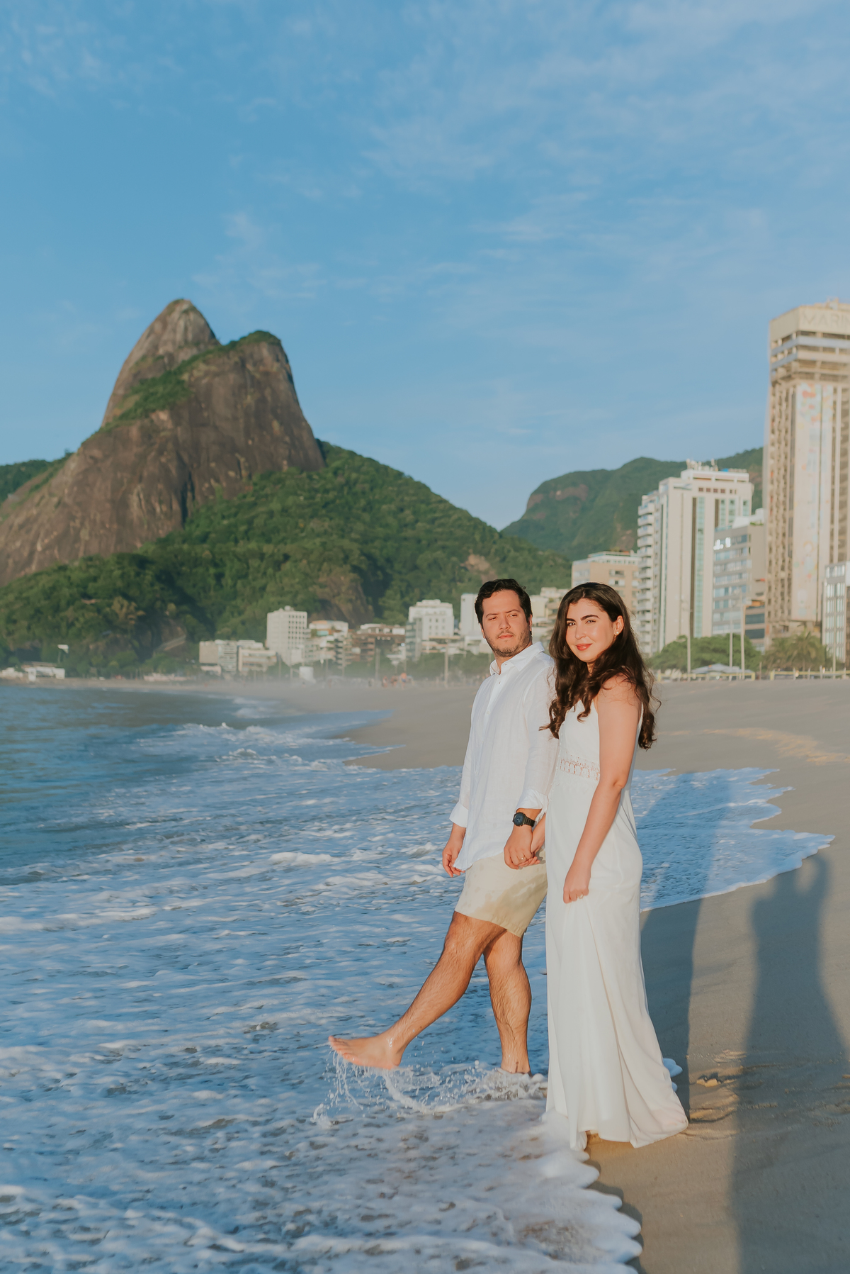 fotografia ensaio casal praia Leblon Ipanema Rio de Janeiro amanhecer fotografa rj sessão externa 