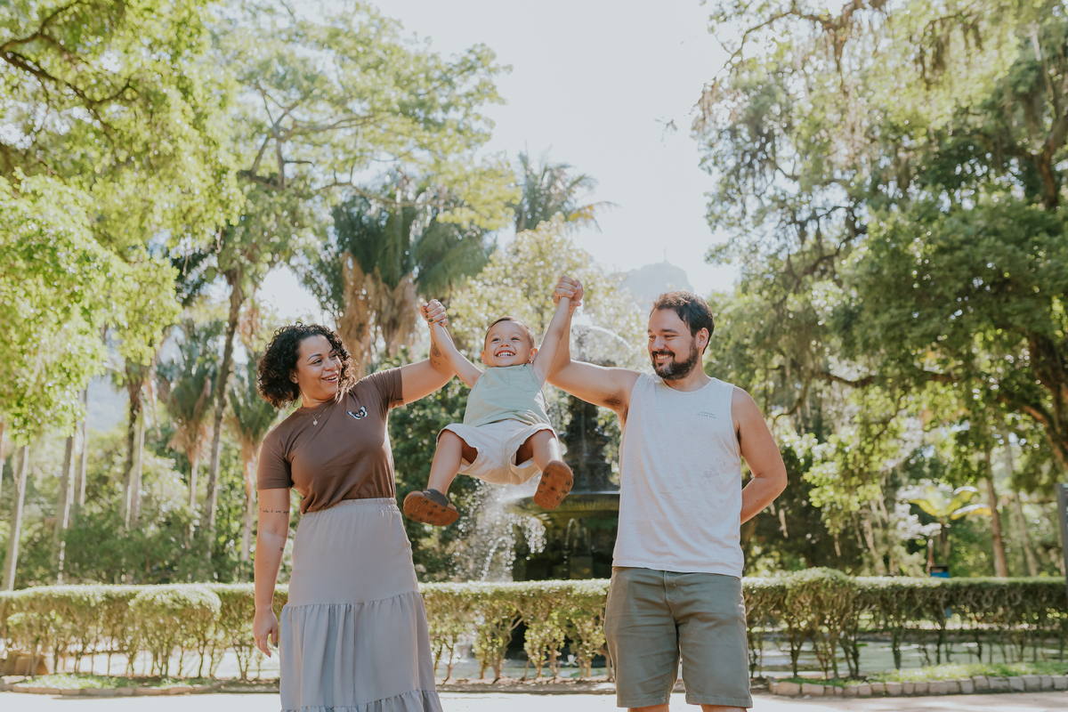 fotografia ensaio externo familia fotografa jardim botanico Rio de Janeiro dia das mães Wanessa e Nicolas natureza