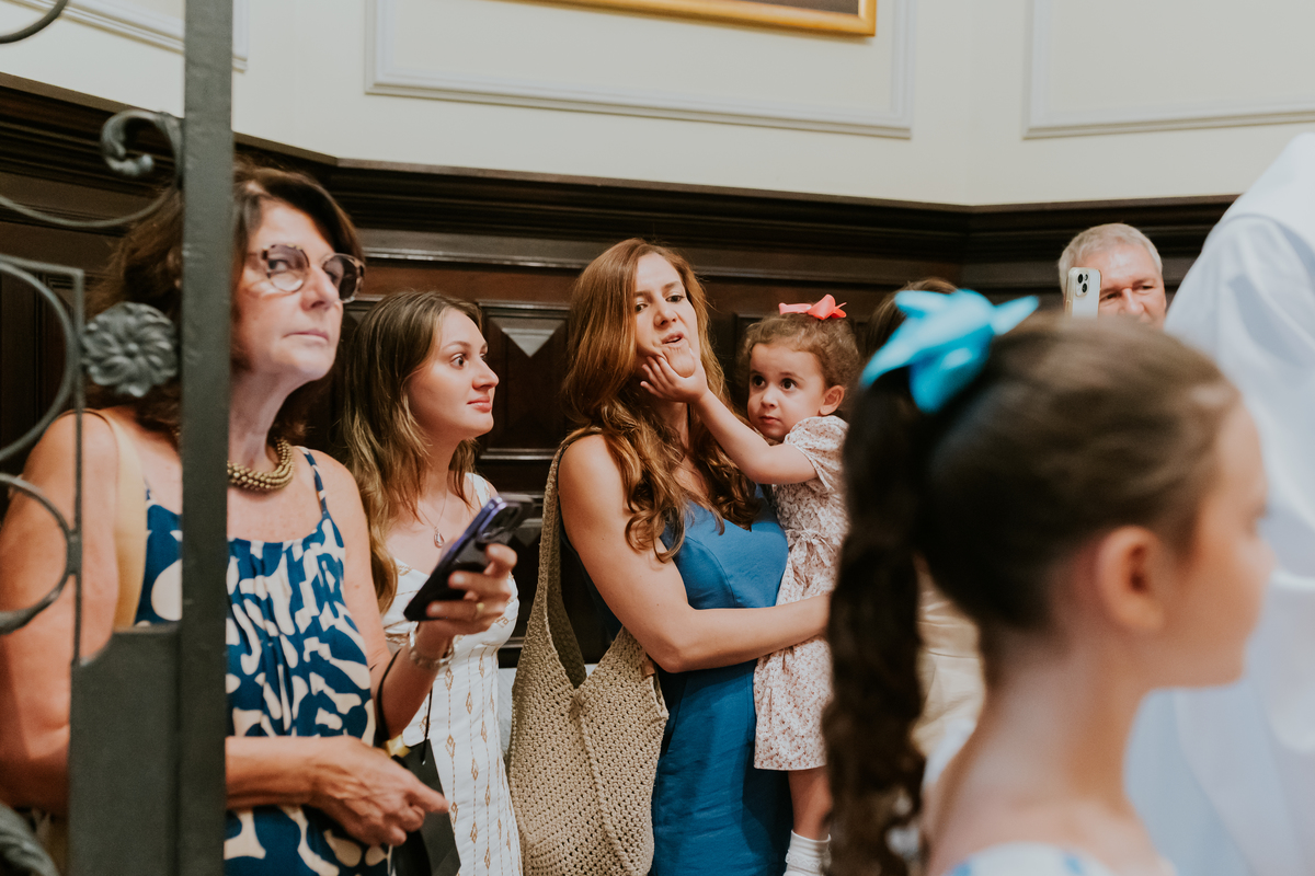 fotografia batizado batismo isis lagoa rodrigo de Freitas paroquia santa margarida maria Rio de Janeiro fotografa família