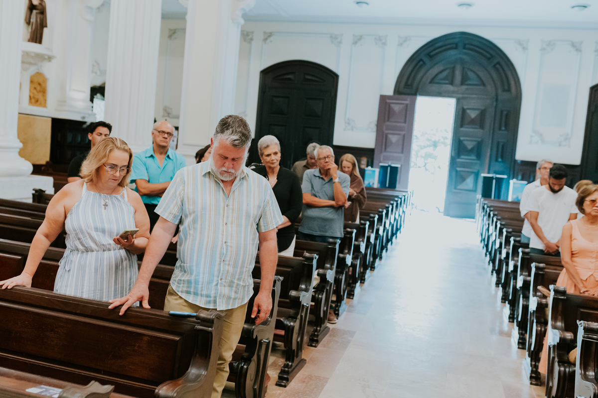 fotografia batizado batismo isis lagoa rodrigo de Freitas paroquia santa margarida maria Rio de Janeiro fotografa família
