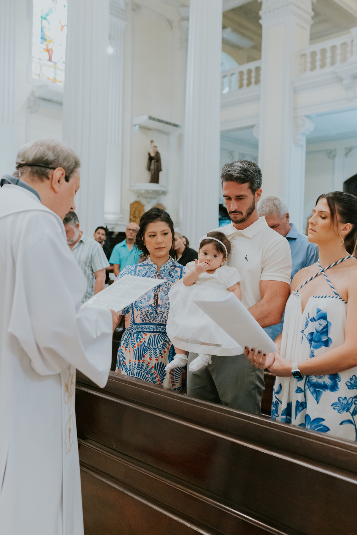 fotografia batizado batismo isis lagoa rodrigo de Freitas paroquia santa margarida maria Rio de Janeiro fotografa família