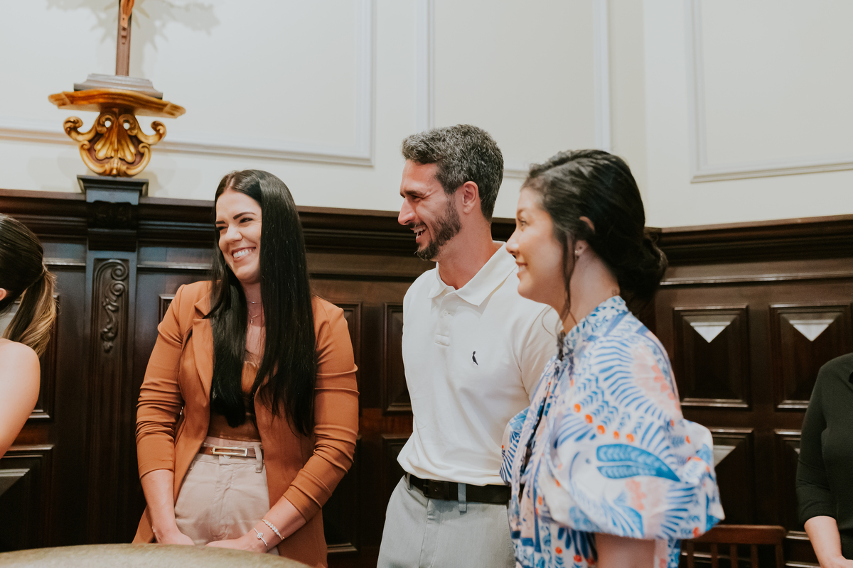 fotografia batizado batismo isis lagoa rodrigo de Freitas paroquia santa margarida maria Rio de Janeiro fotografa família