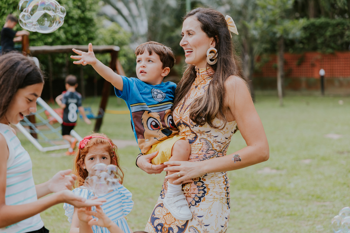 fotografa festa infantil Rio de Janeiro barra da Tijuca 3 anos Mateus fotografa familia bruna Gerson tema patrulha canina