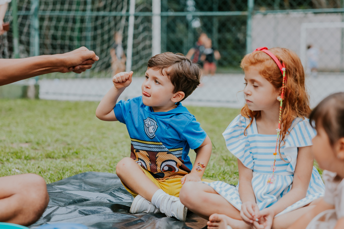 fotografa festa infantil Rio de Janeiro barra da Tijuca 3 anos Mateus fotografa familia bruna Gerson tema patrulha canina