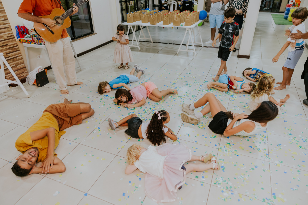 fotografa festa infantil Rio de Janeiro barra da Tijuca 3 anos Mateus fotografa familia bruna Gerson tema patrulha canina