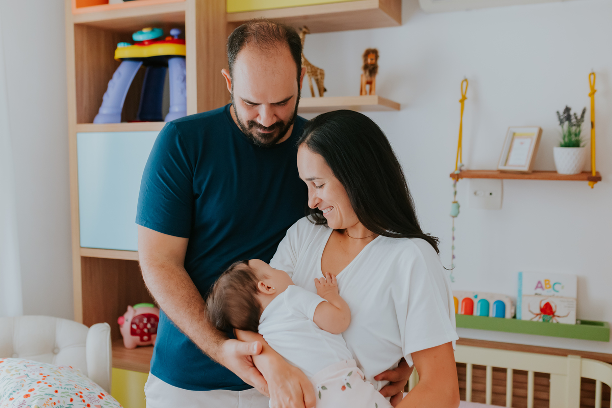 fotografia ensaio familia em casa acompanhamento 6 meses era maria Botafogo Rio de Janeiro fotografa bruna Guerson rj 