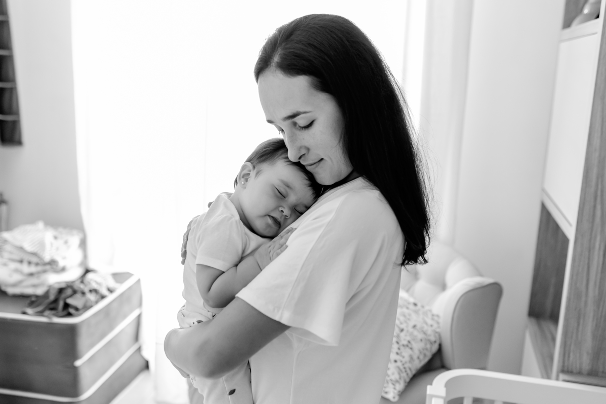 fotografia ensaio familia em casa acompanhamento 6 meses era maria Botafogo Rio de Janeiro fotografa bruna Guerson rj 
