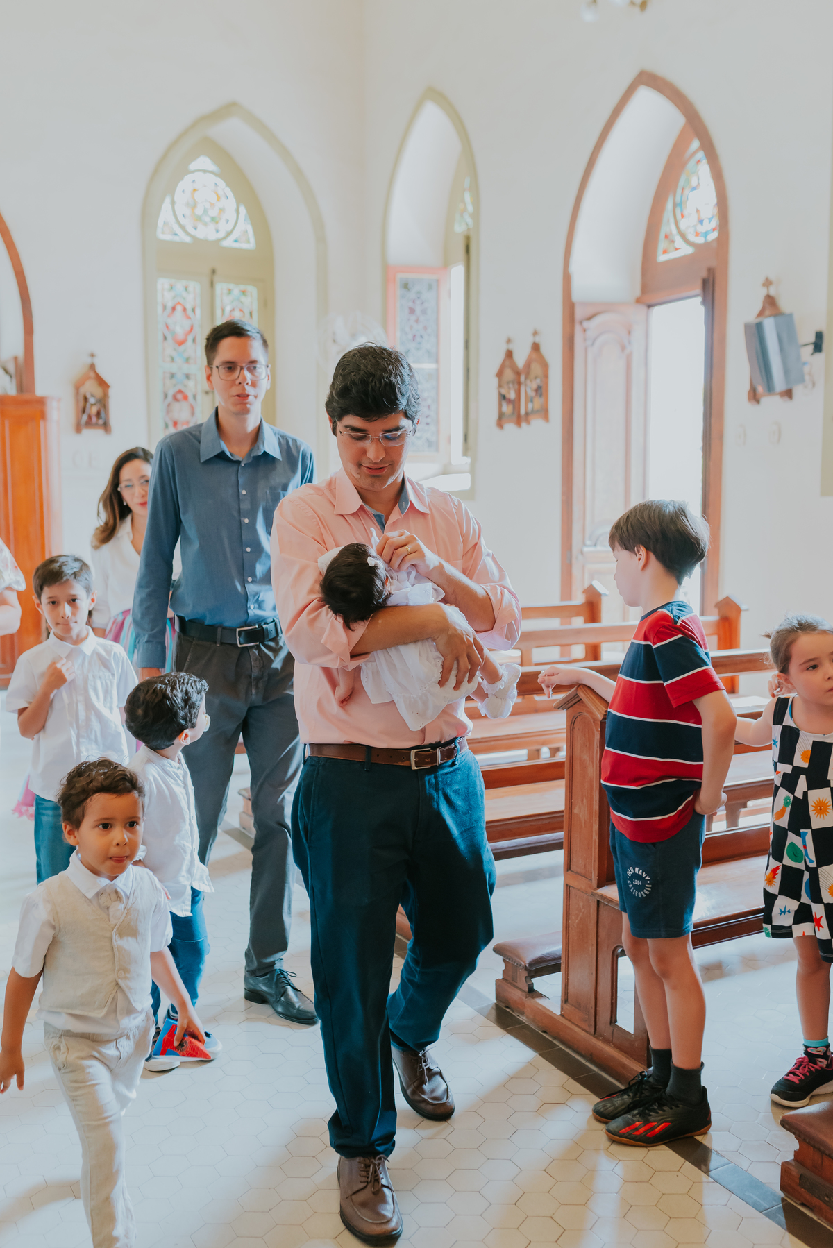 fotografia batizado batismo isabel fotografa familia Rio de Janeiro paroquia bom pastor Tijuca rj bruna Guerson cerimonia 