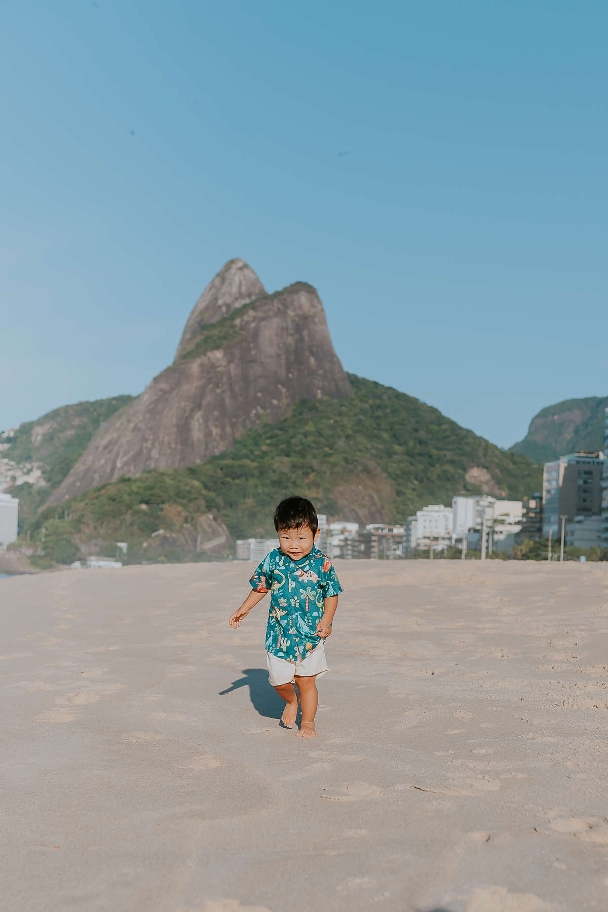 fotografia ensaio familia externo praia Leblon Ipanema Rio de Janeiro fotografa rj leve atemporal sensível espontâneo
