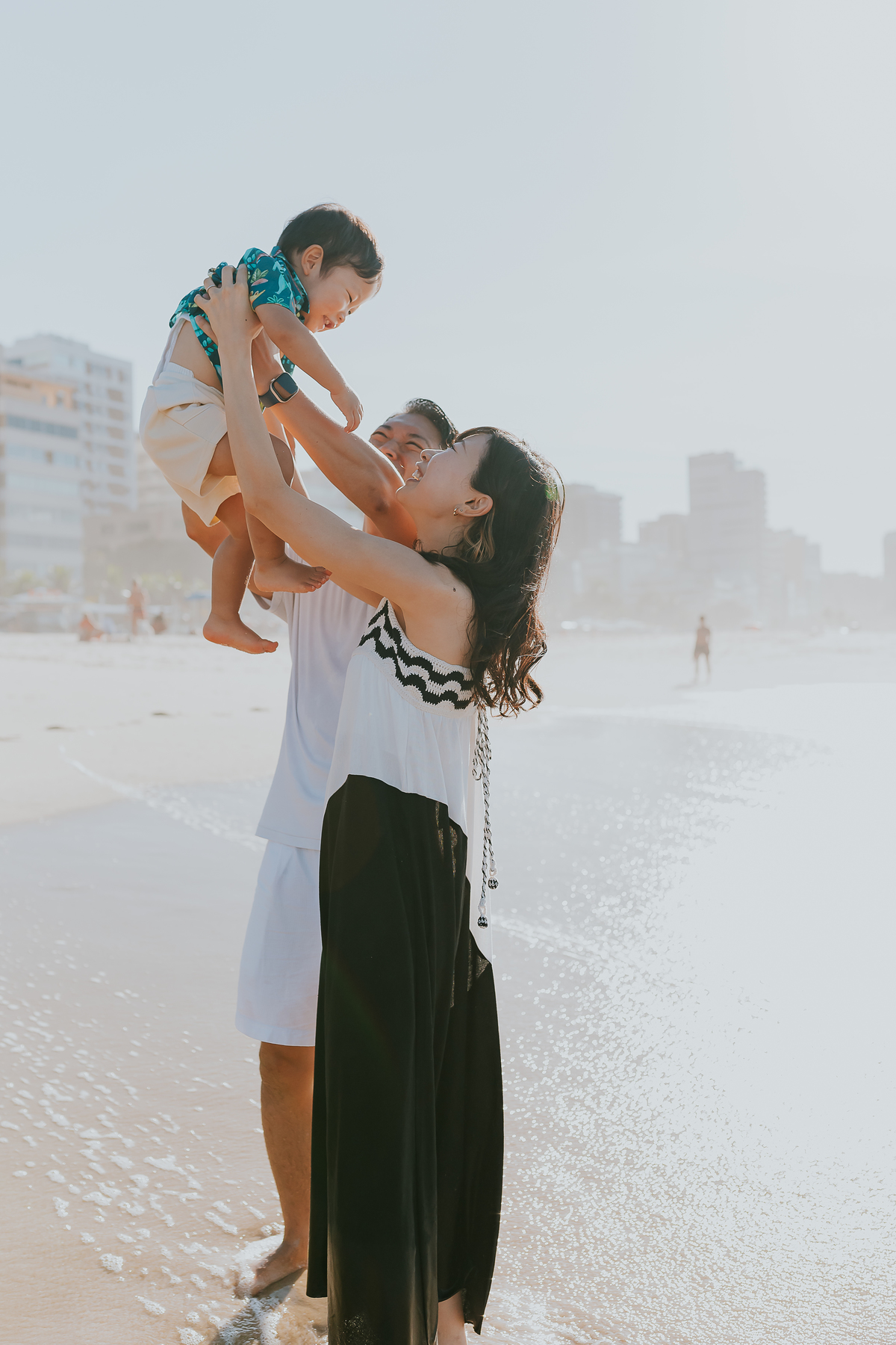 fotografia ensaio familia externo praia Leblon Ipanema Rio de Janeiro fotografa rj leve atemporal sensível espontâneo