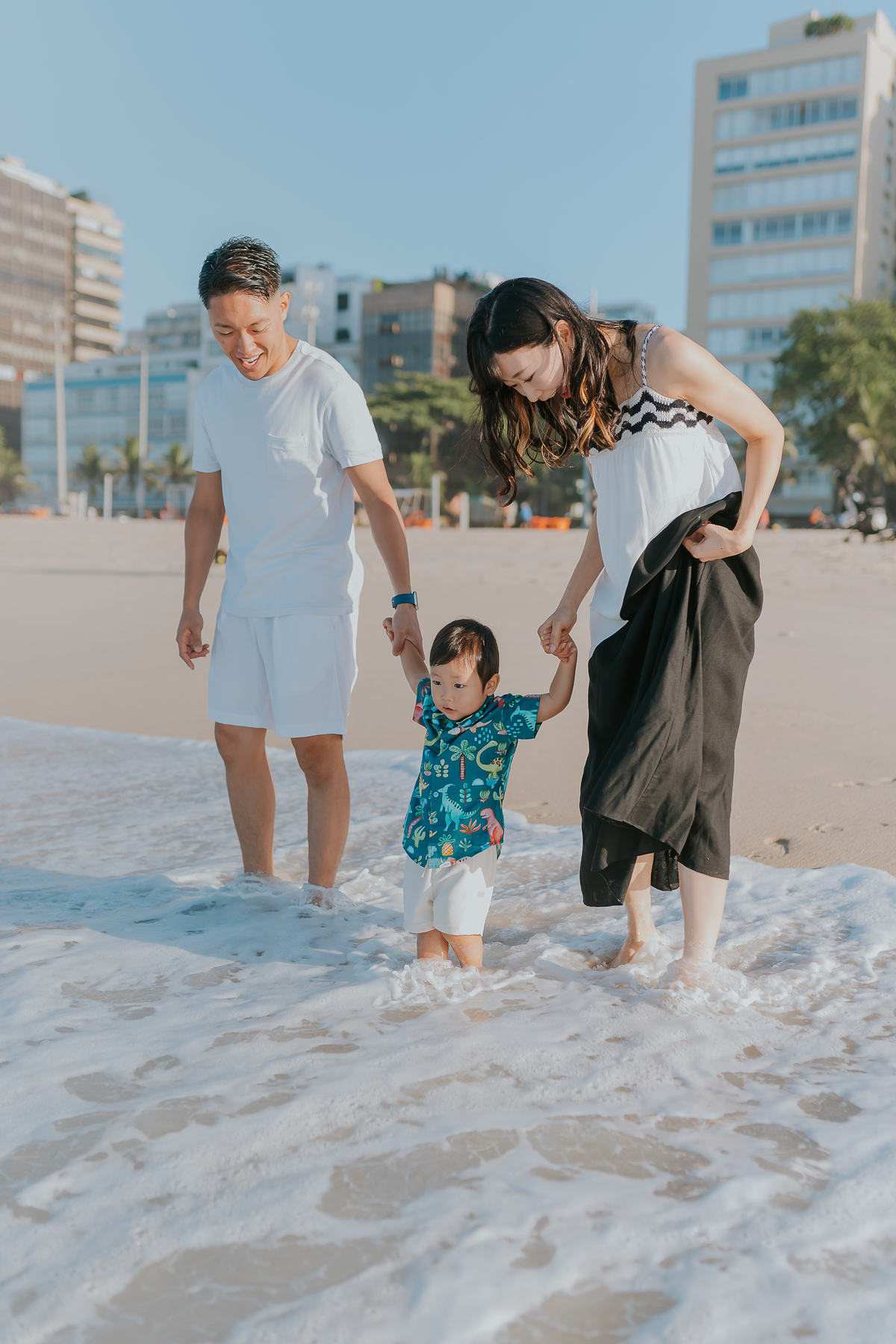 fotografia ensaio familia externo praia Leblon Ipanema Rio de Janeiro fotografa rj leve atemporal sensível espontâneo