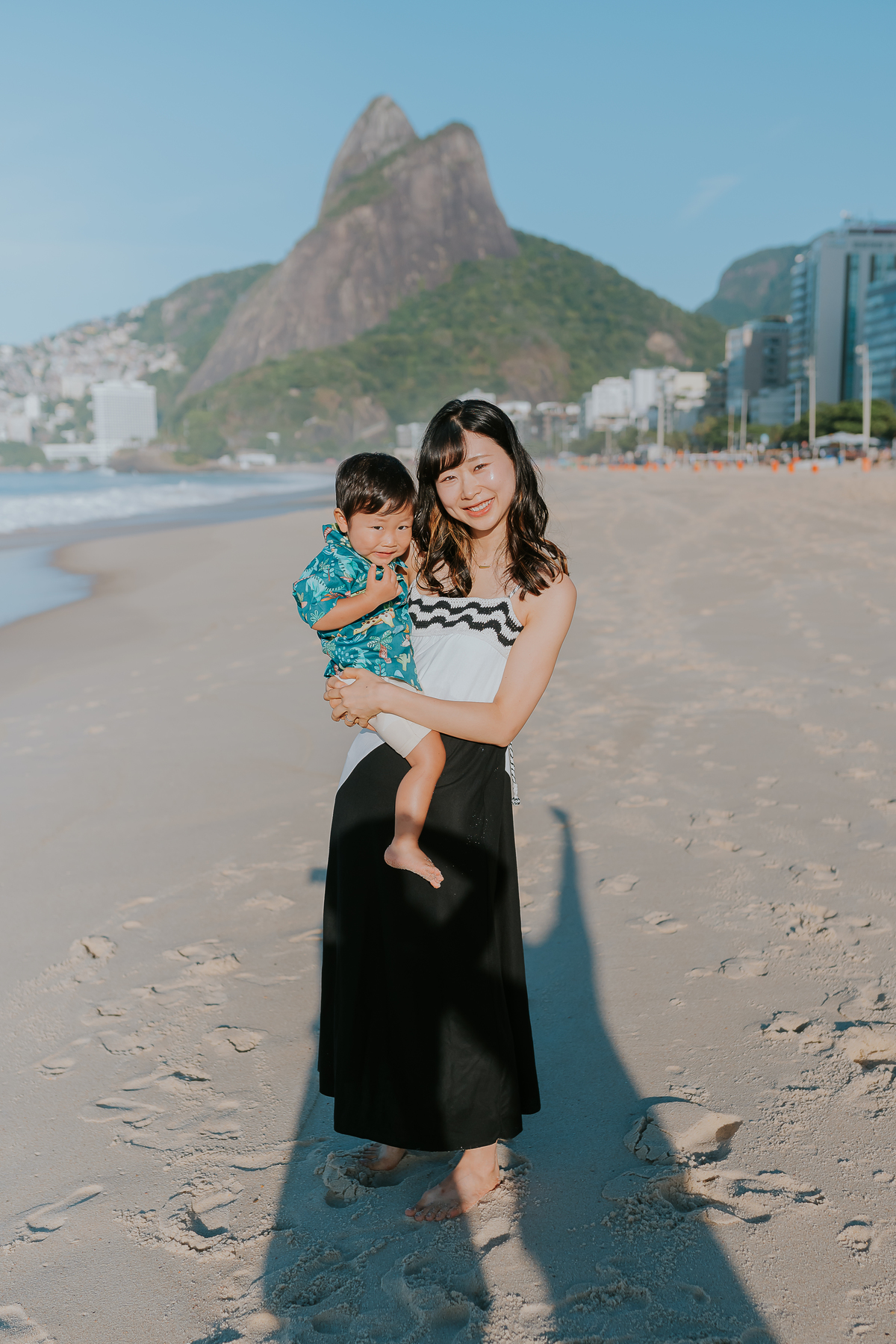 fotografia ensaio familia externo praia Leblon Ipanema Rio de Janeiro fotografa rj leve atemporal sensível espontâneo