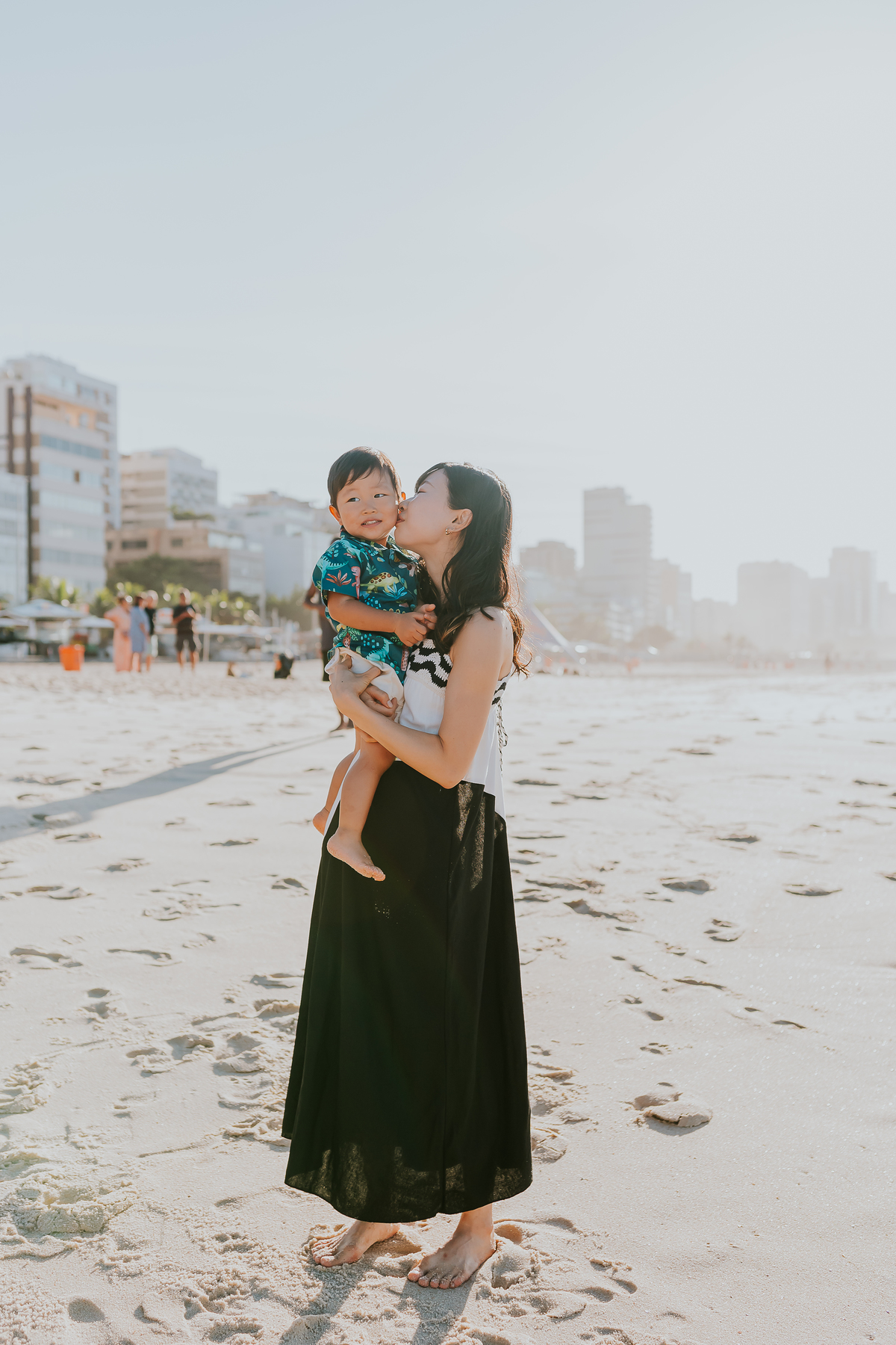 fotografia ensaio familia externo praia Leblon Ipanema Rio de Janeiro fotografa rj leve atemporal sensível espontâneo
