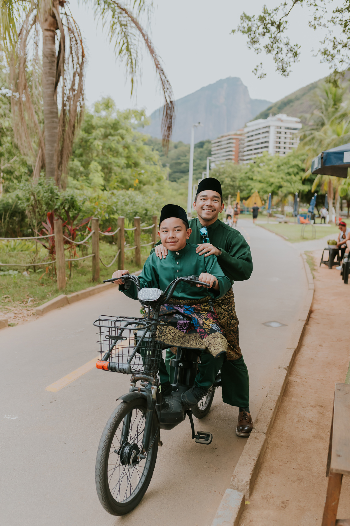 fotografia ensaio familia externo Lagoa Rodrigo de Freitas Rio de Janeiro familia malasia fotografa 
