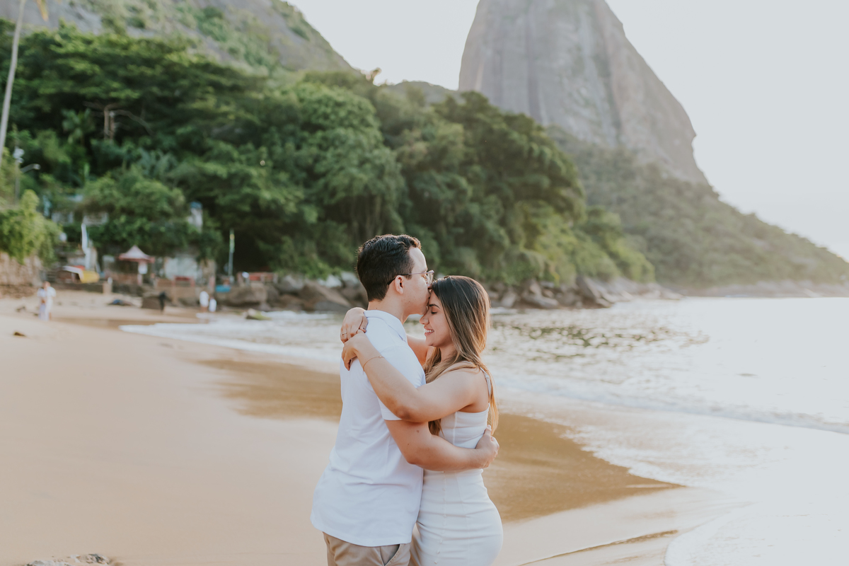 fotografia ensaio de casal externo praia vermelha urca Rio de Janeiro fotografa bruna Guerson rj 