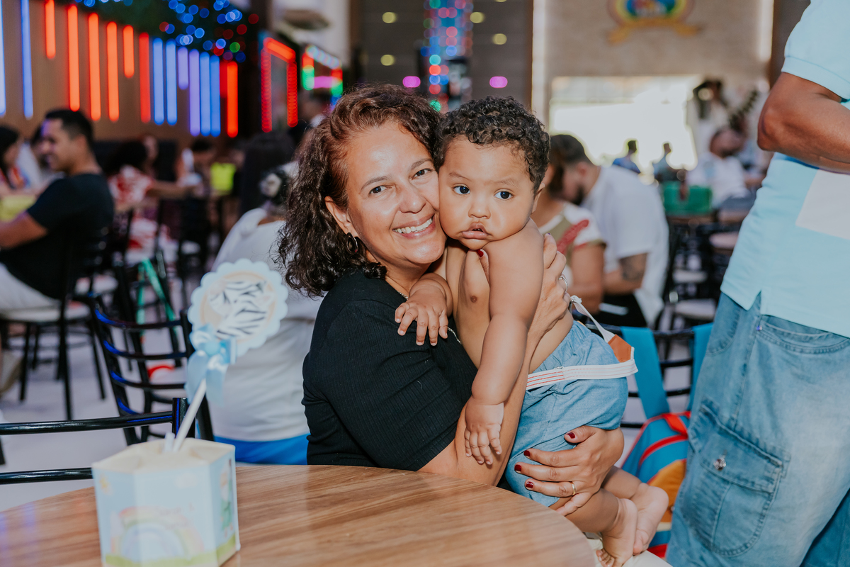 fotografia festa infantil fotografa familia rio de janeiro rj 1 ano Sarah Samuel tema arca de Noé casa de festa estação faz de conta taquara gêmeos 