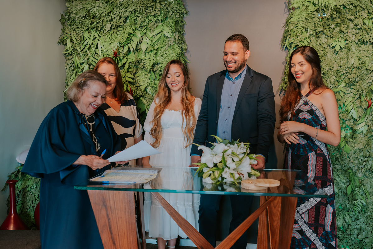 CASAMENTO CIVIL: Grazielly e Rafael NO CARTÓRIO DO 12° RCPN- BARRA DA TIJUCA- RIO DE JANEIRO FOTÓGRAFA CASAIS 