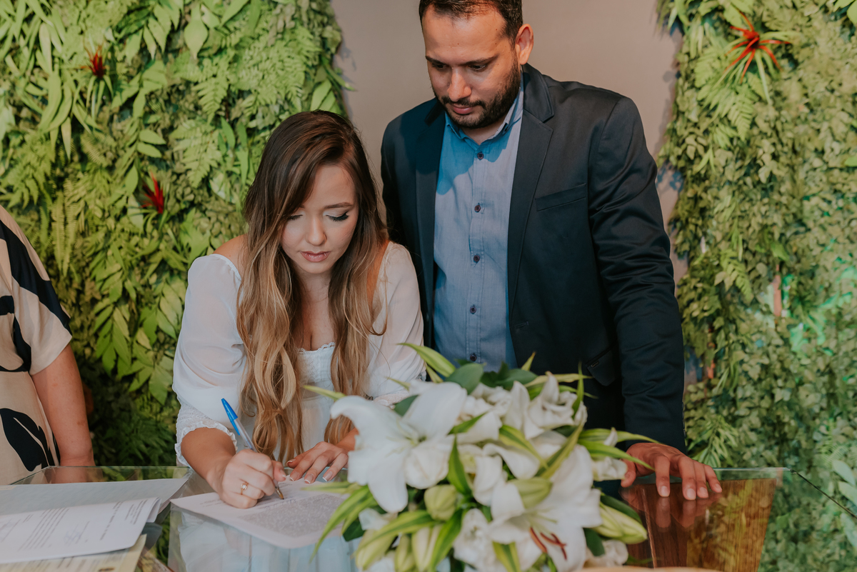 CASAMENTO CIVIL: Grazielly e Rafael NO CARTÓRIO DO 12° RCPN- BARRA DA TIJUCA- RIO DE JANEIRO FOTÓGRAFA CASAIS 