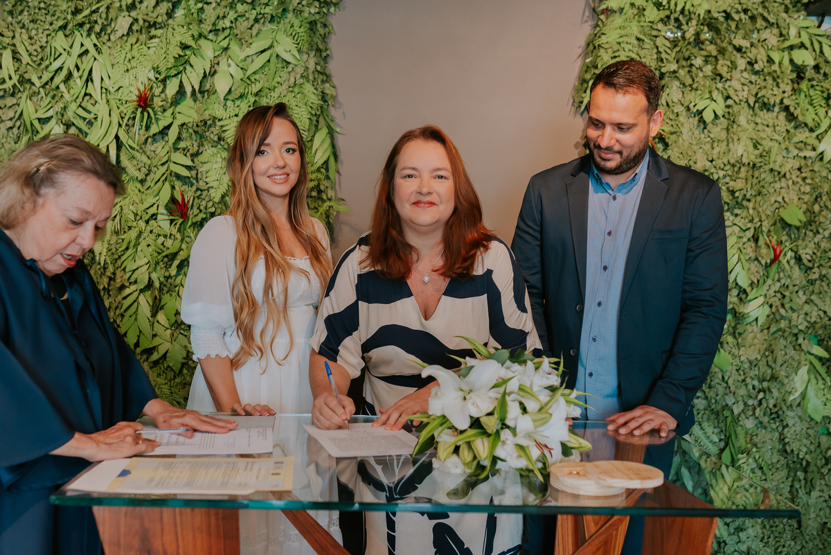 CASAMENTO CIVIL: Grazielly e Rafael NO CARTÓRIO DO 12° RCPN- BARRA DA TIJUCA- RIO DE JANEIRO FOTÓGRAFA CASAIS 
