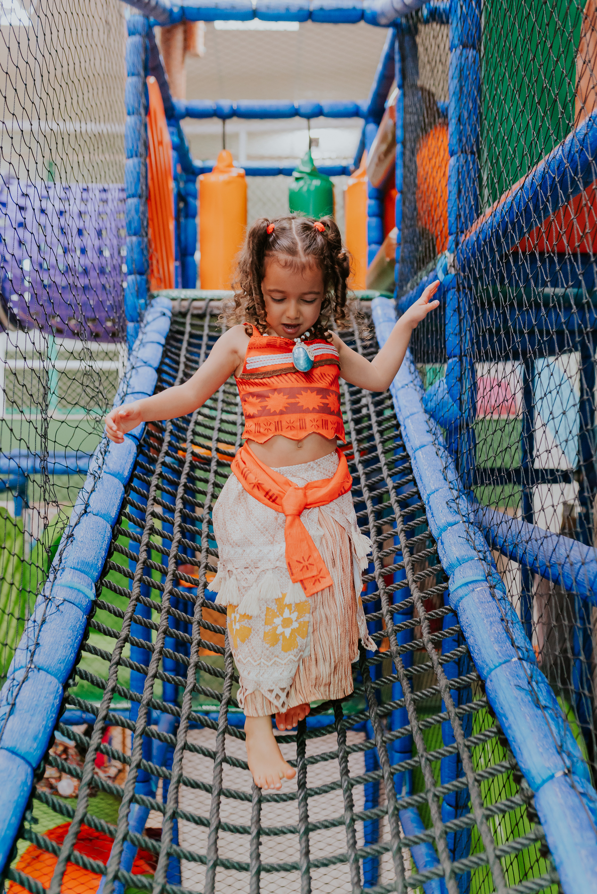 fotografia festa infantil fotografa familia 4 anos Laura tema Moana casa de festas espaço animania Botafogo Rio de Janeiro rj bruna guerson 