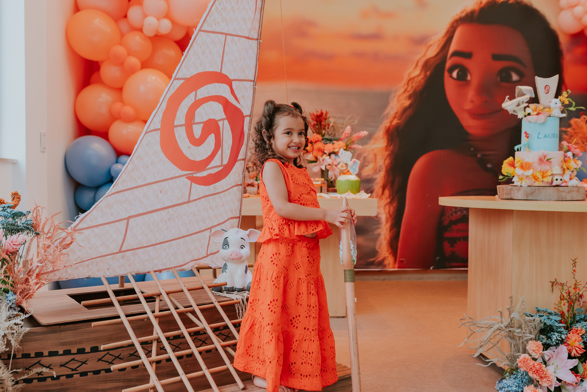 fotografia festa infantil fotografa familia 4 anos Laura tema Moana casa de festas espaço animania Botafogo Rio de Janeiro rj bruna guerson 