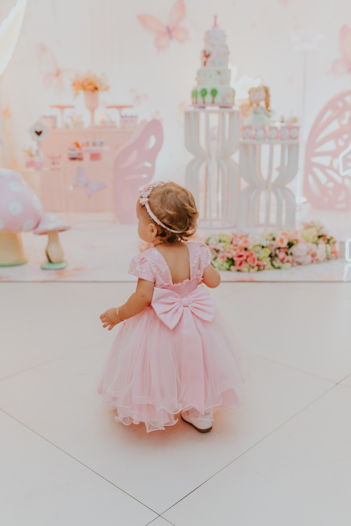 fotografa familia festa infantil 1 ano Elisa tema borboleta casa de festas estação faz de conta taquara Rio de Janeiro Jacarepaguá fotografia 