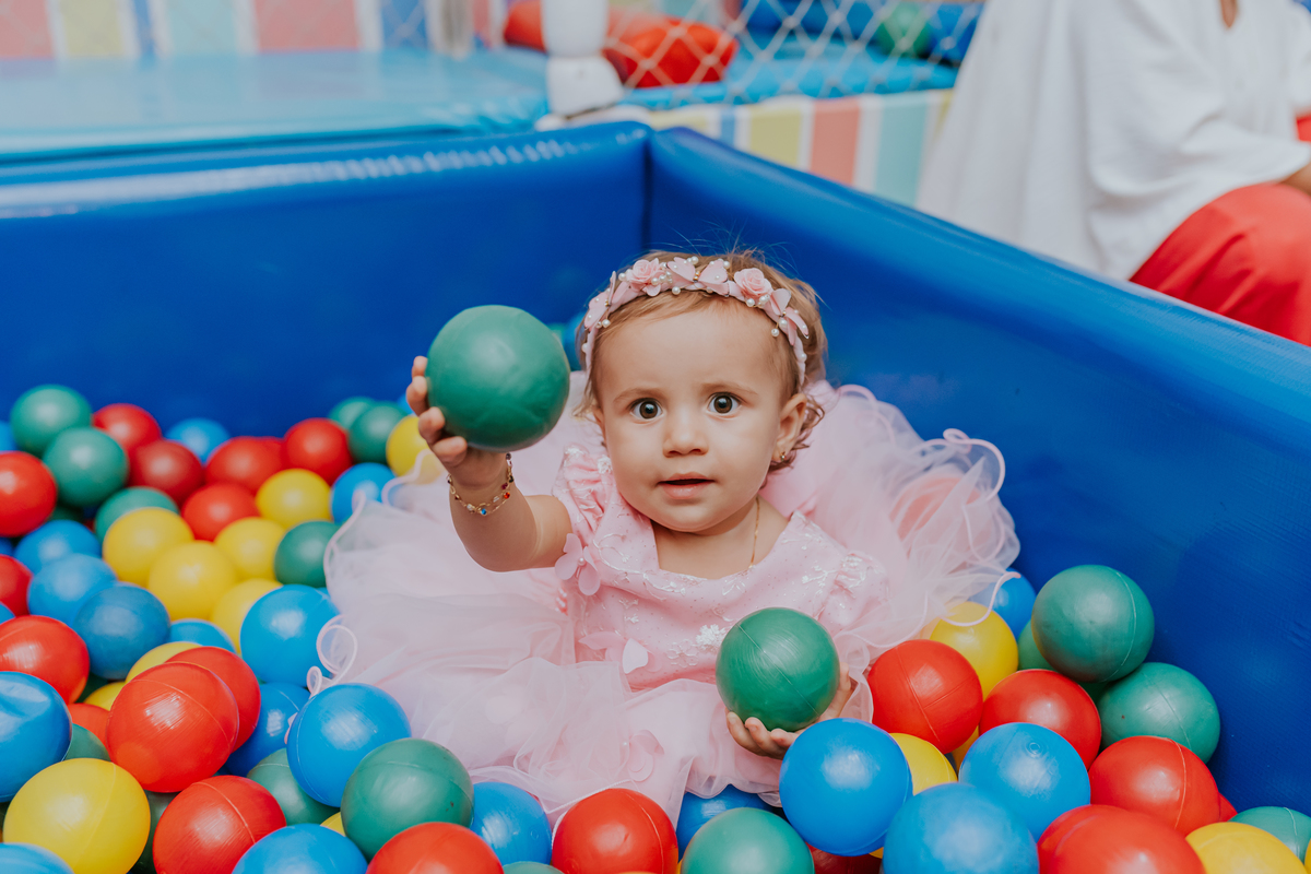 fotografa familia festa infantil 1 ano Elisa tema borboleta casa de festas estação faz de conta taquara Rio de Janeiro Jacarepaguá fotografia 