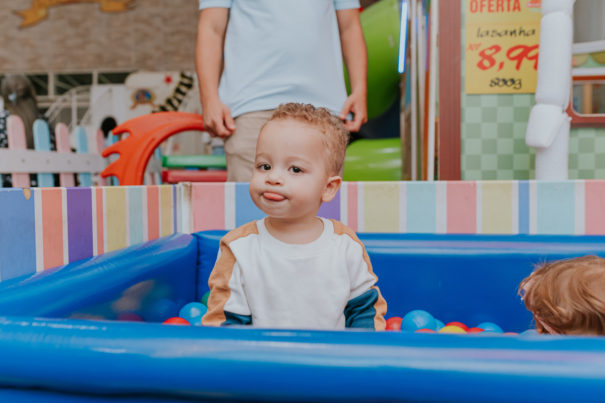 fotografa familia festa infantil 1 ano Elisa tema borboleta casa de festas estação faz de conta taquara Rio de Janeiro Jacarepaguá fotografia 